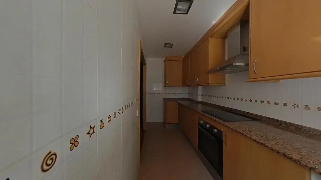Cuina de Dúplex en venda en Sant Boi de Llobregat amb Calefacció