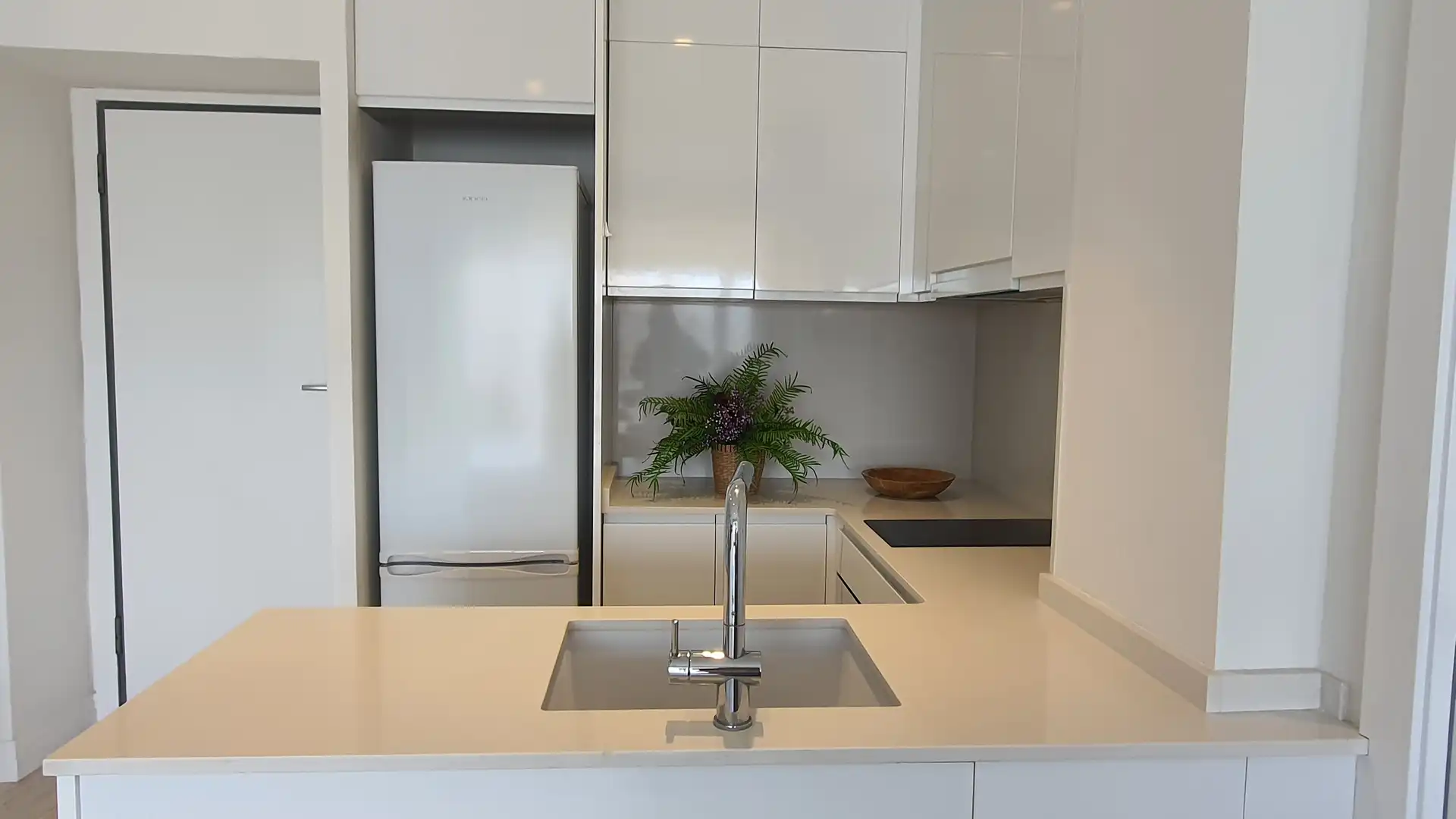 Apartament amb piscina de lloguer a Passeig Marítim de Neptú, imagen 18