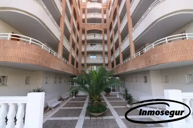 Wohnungen zum Verkauf in Salou mit Klimaanlage, Heizung und Terrasse