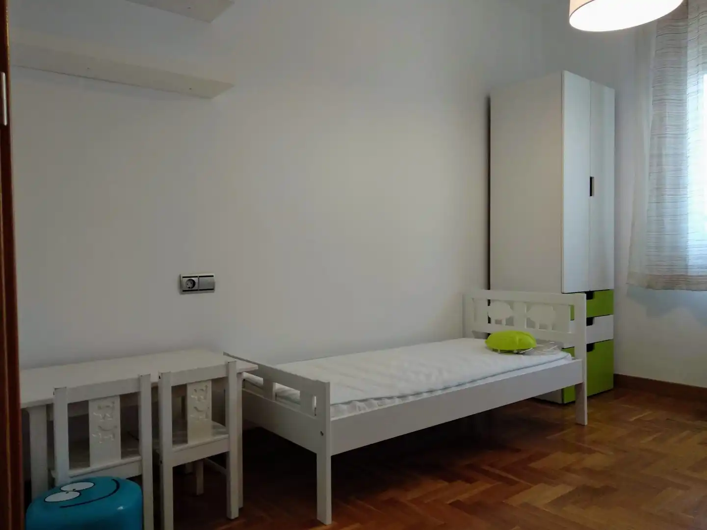 Habitación de Ático de alquiler en Barañáin / Barañain con Calefacción, Parquet y Terraza
