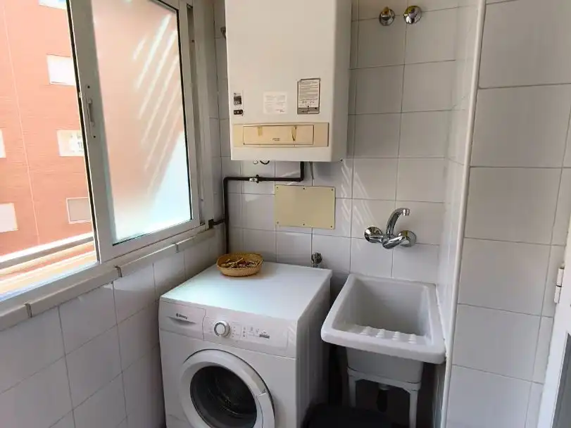 Bany de Pis de lloguer en Chana