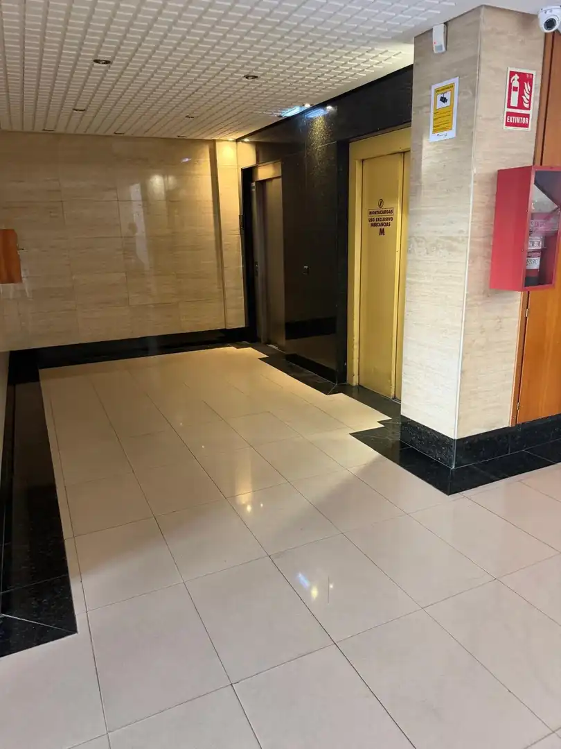 Oficina de lloguer a Delicias, imagen 11