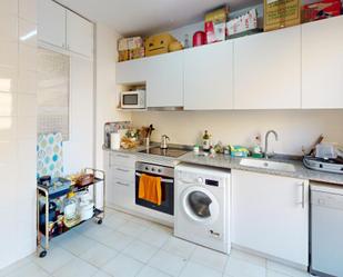 Kitchen of Flat for sale in  Valencia Capital  with Furnished