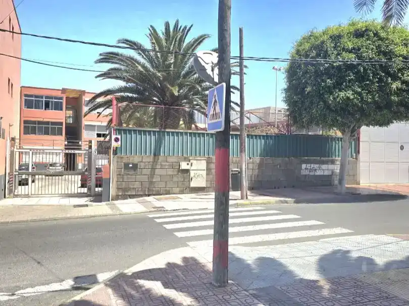 Vista exterior de Piso en venta en Telde con Balcón