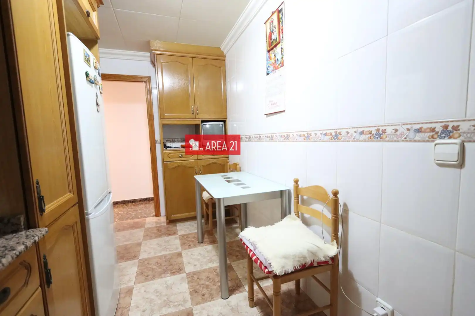 Cocina de Piso en venta en La Pobla de Vallbona con Trastero y Balcón