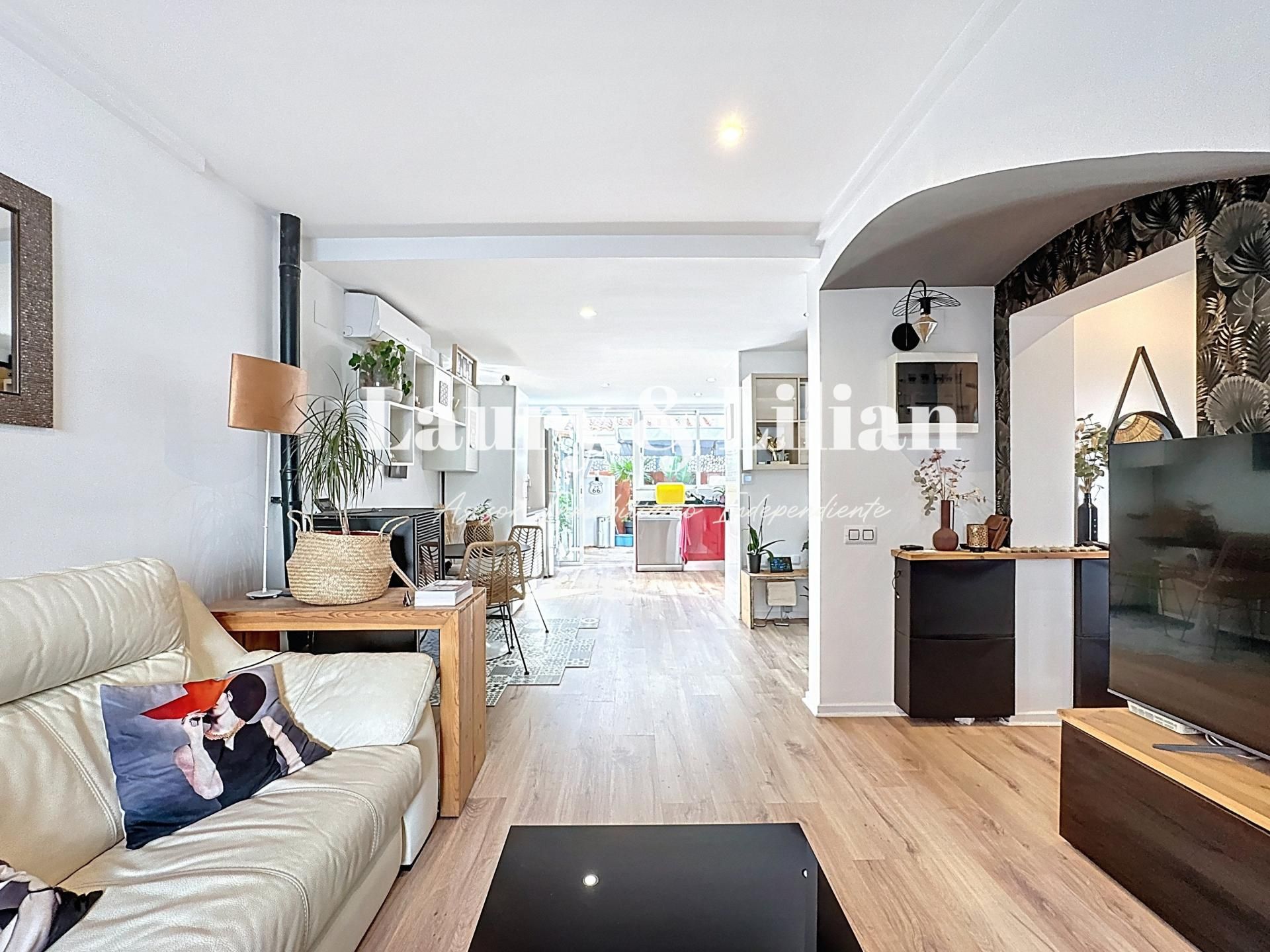 Living room of House or chalet for sale in Empuriabrava  with Air Conditioner, Heating and Terrace