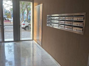 Apartment with pool for sale in Centro - Casco antiguo