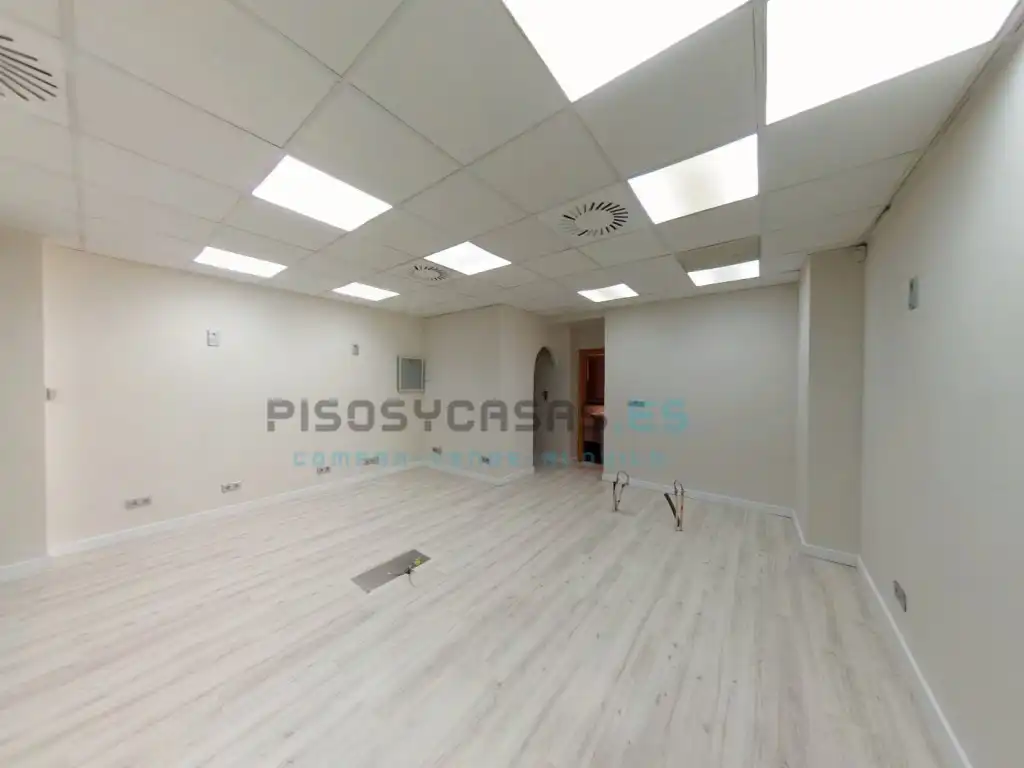 Commercial properties for rent in Zaragoza  with Air Conditioner