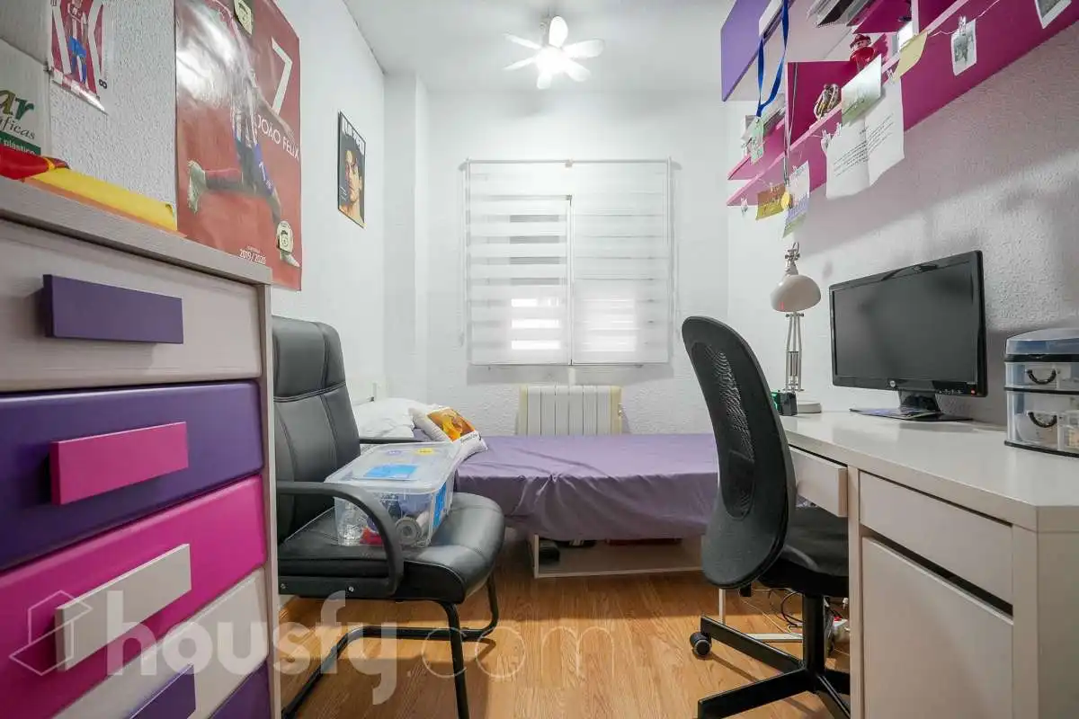 Habitación de Piso en venta en Madrid