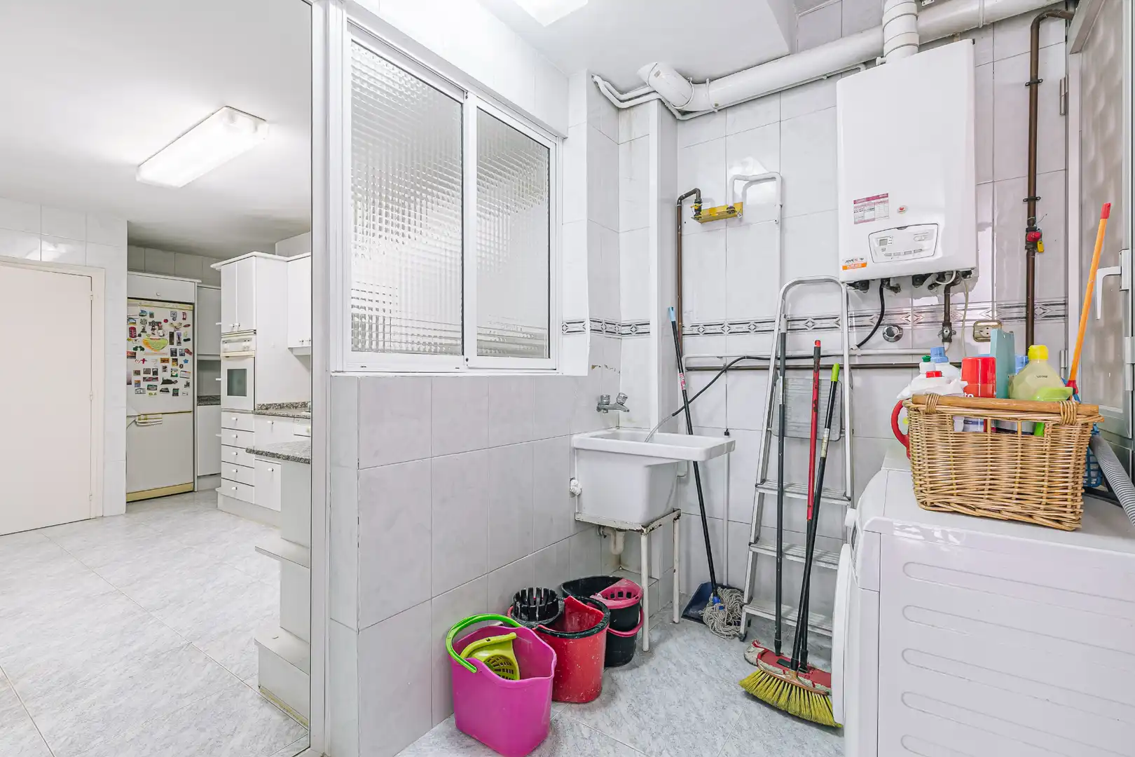 Flat with terrace for sale in Gran Via de Carles III, imagen 13