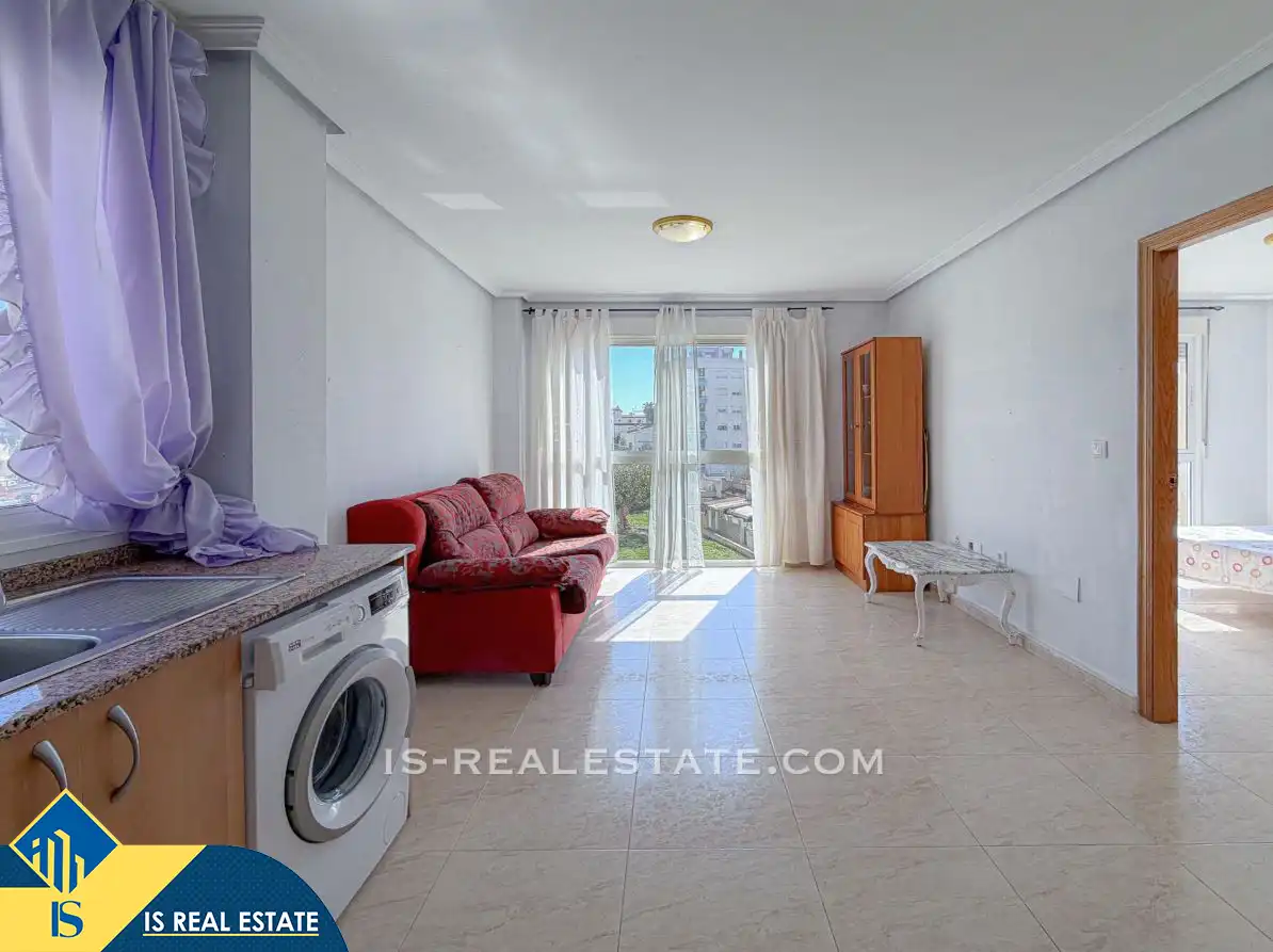 Sala d'estar de Apartament en venda en Torrevieja amb Calefacció, Moblat i Forn
