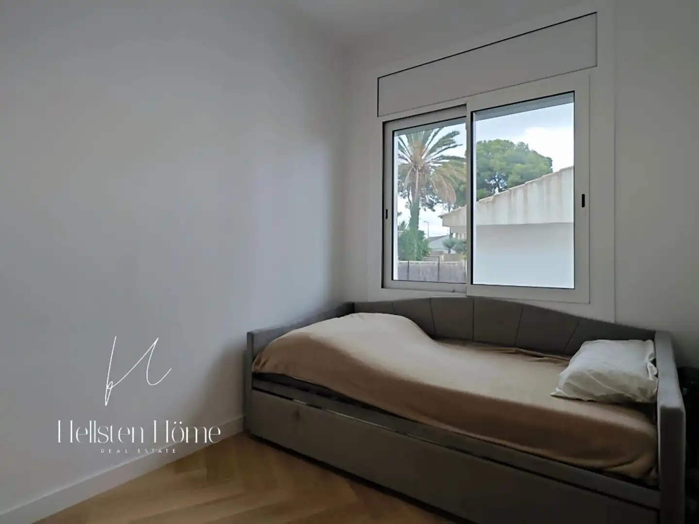 Dormitori de Casa o xalet en venda en Castelldefels amb Aire condicionat, Jardí privat i Terrassa