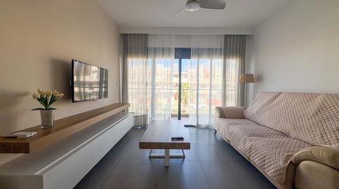 Foto 3 de Àtic de lloguer a Pueblo Latino, Alicante