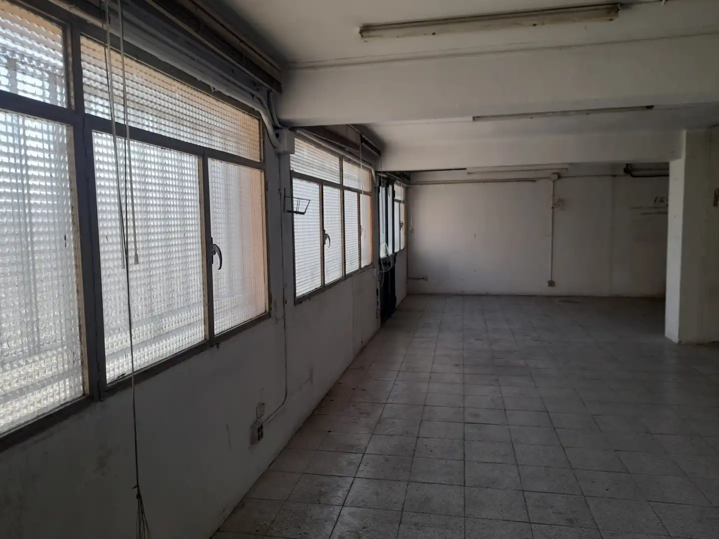 Gewerbefläche zum Verkauf in Carrer Miquel Romeu, imagen 14