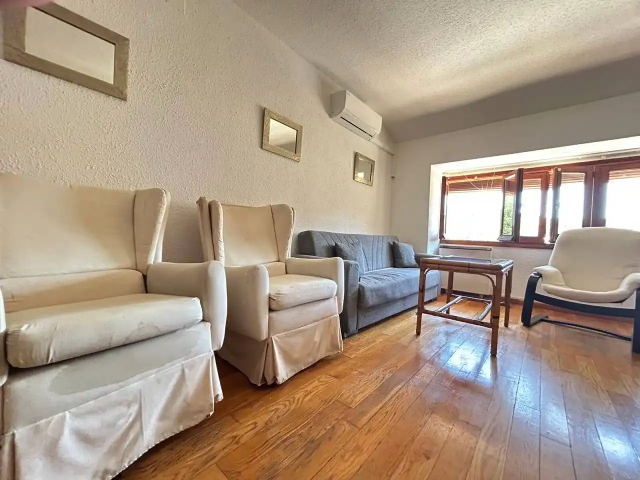 Sala de estar de Piso de alquiler en Toledo con Aire acondicionado, Parquet y Amueblado