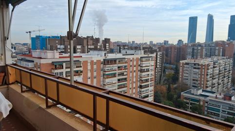 Foto 3 de Pis en venda a Calle de Fermín Caballero, La Paz, Madrid