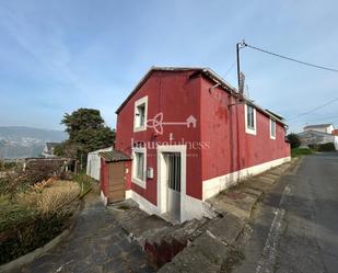 Vista exterior de Casa o xalet en venda en Ferrol amb Terrassa