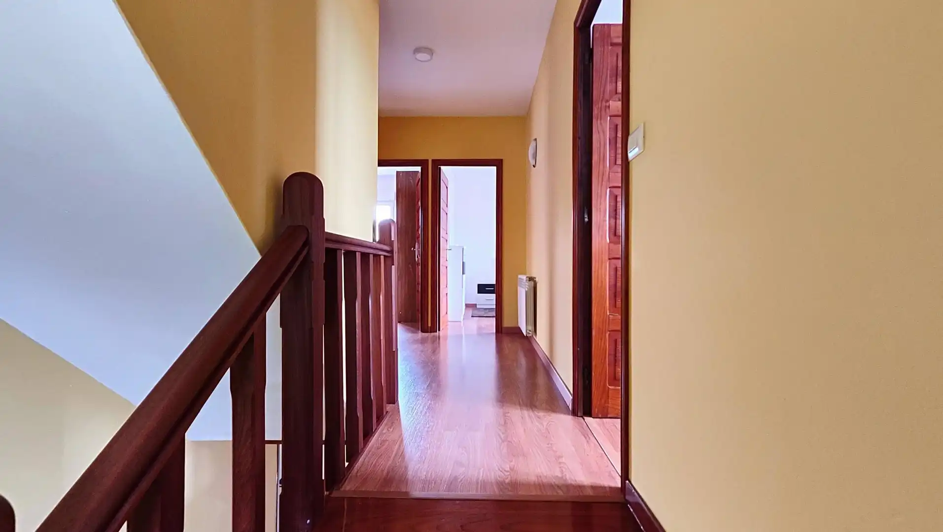 Casa o chalet en venta en Oroso con Calefacción, Jardín privado y Amueblado