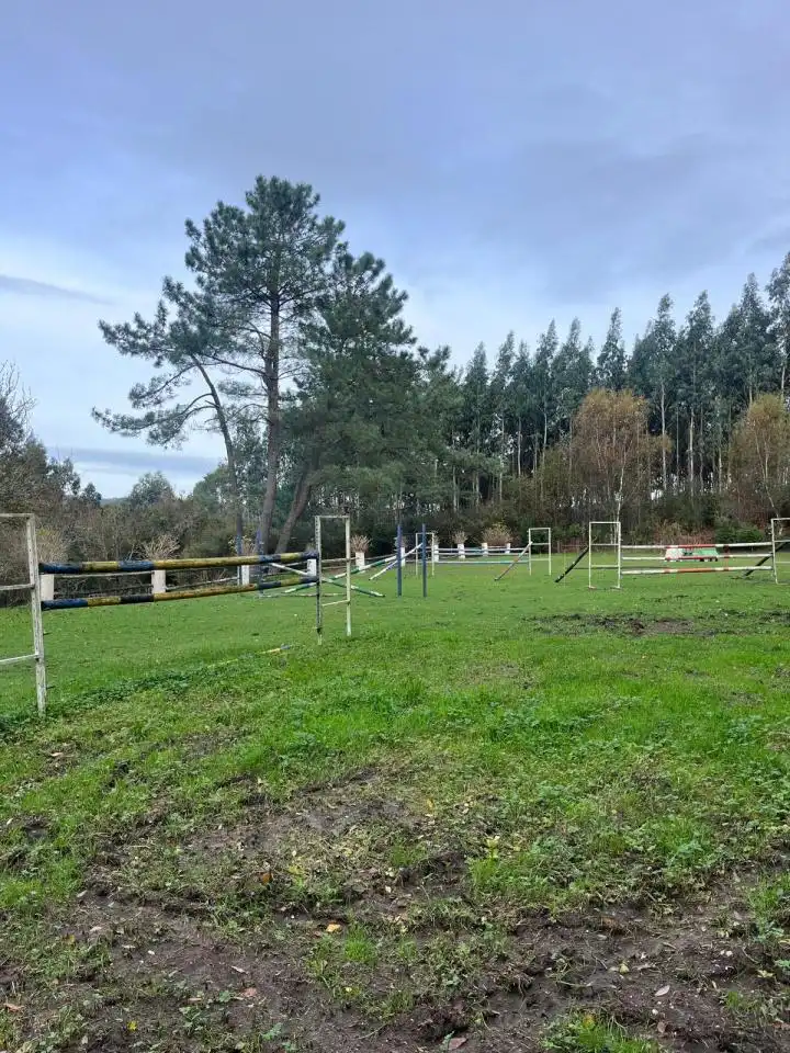Außenansicht von Country house zum Verkauf in San Sadurniño mit Heizung, Privatgarten und Schwimmbad