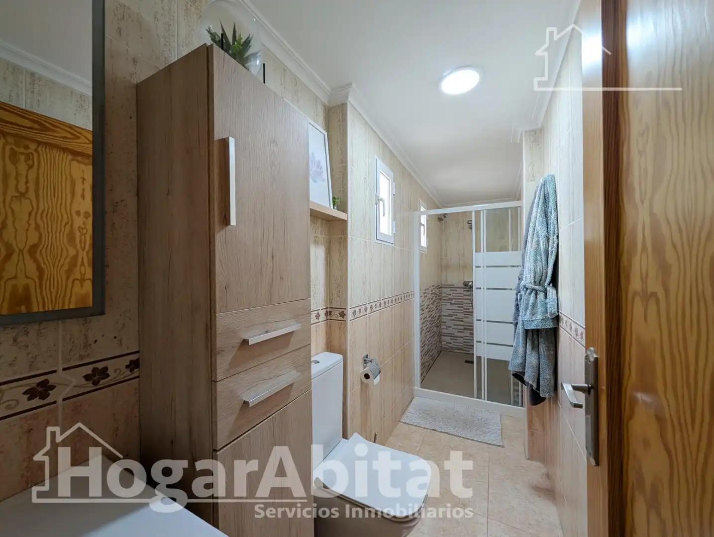 Baño de Piso en venta en Santa Pola con Aire acondicionado, Calefacción y Amueblado