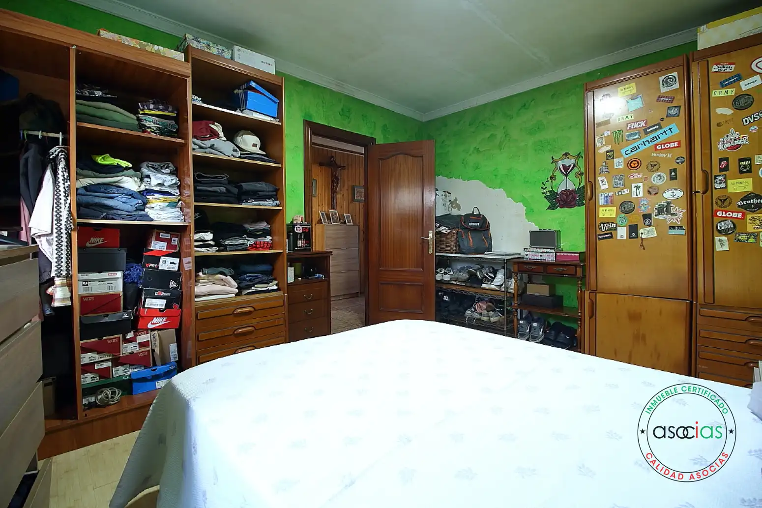 Dormitori de Casa o xalet en venda en Gijón  amb Calefacció