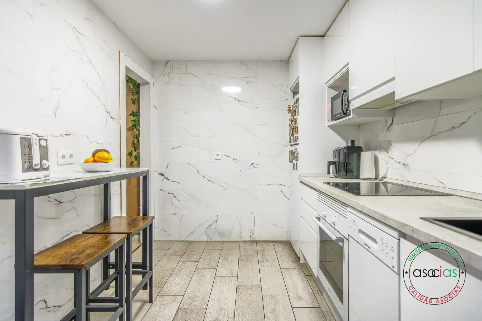 Cocina de Piso en venta en Gijón  con Calefacción y Terraza