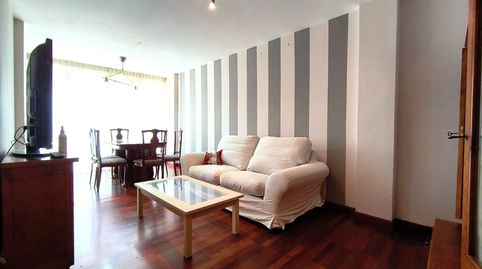Foto 2 de Piso en venta en Santa María de Cayón, Cantabria