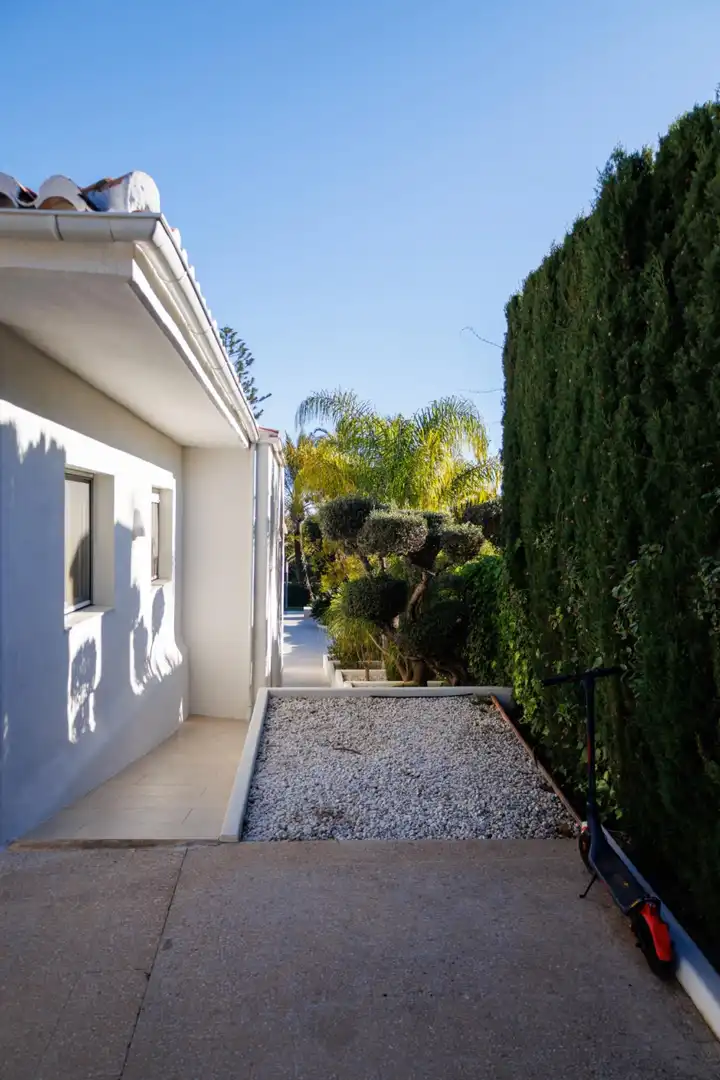 Vista exterior de Casa o chalet en venta en Picassent con Aire acondicionado, Calefacción y Jardín privado