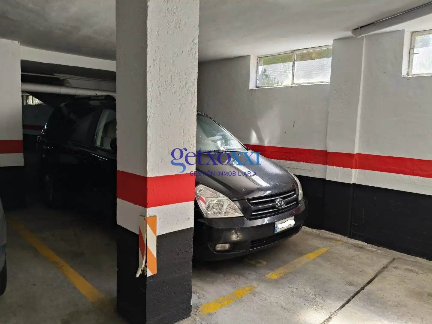 Parking de Piso en venta en Getxo  con Calefacción y Trastero
