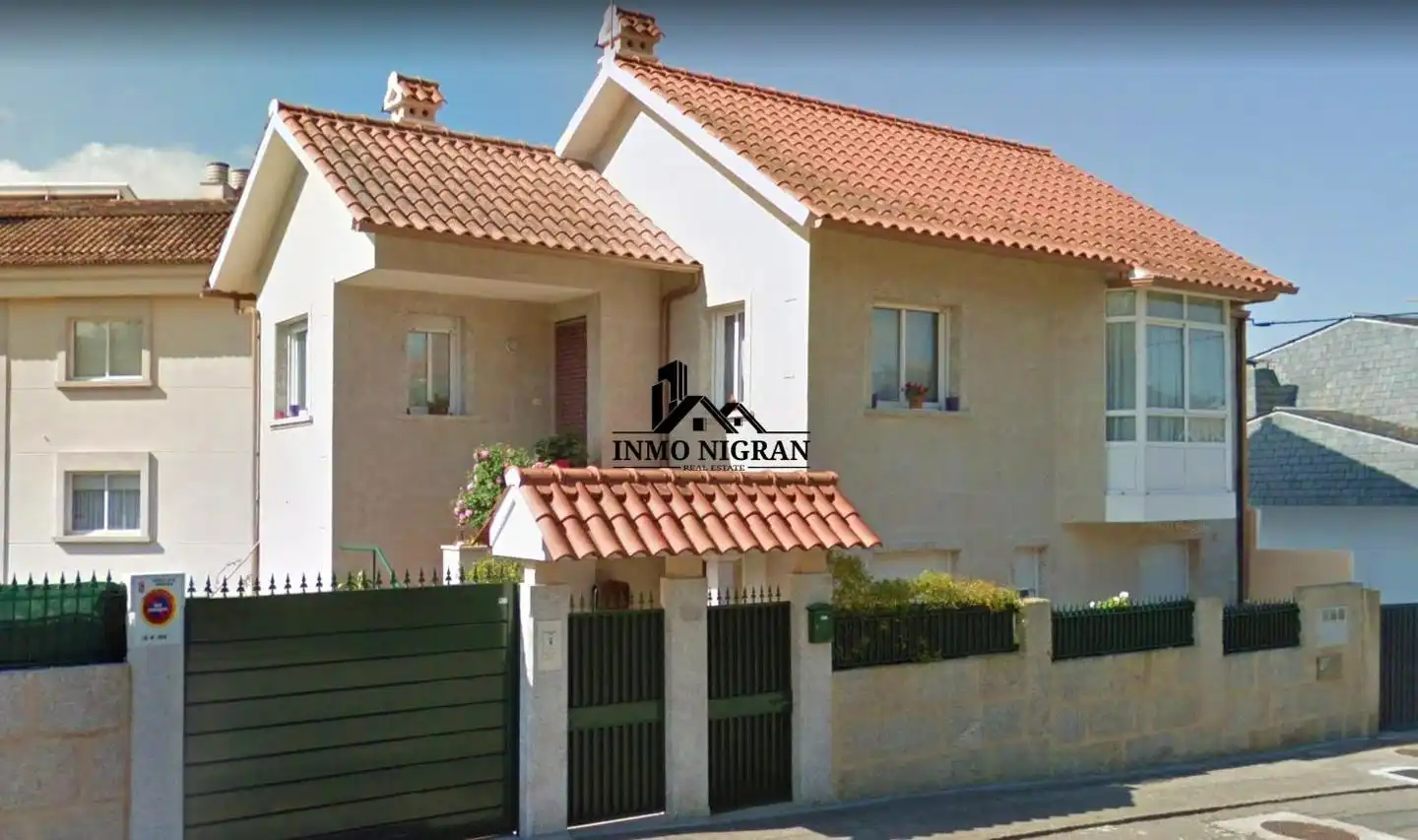 Maison avec jardin à vendre à Rúa Do Mariñeiro