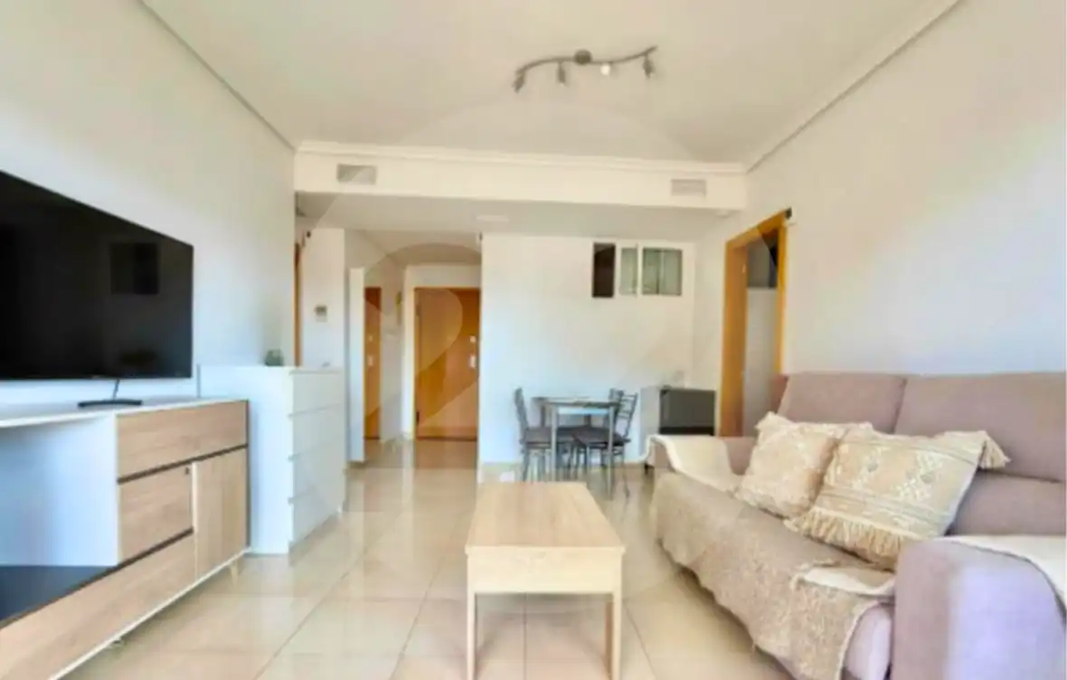 Vista exterior de Apartamento de alquiler en Benidorm con Aire acondicionado, Terraza y Piscina