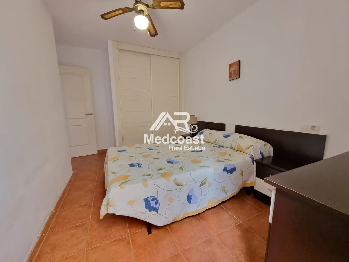 Habitación de Piso de alquiler en Vera con Terraza, Piscina y Amueblado