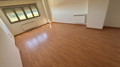 Photo 2 of Apartments for rent in Rosselló, Lleida