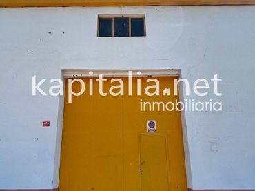 Nave industrial in vendita a Sant Josep - Zona Hospital