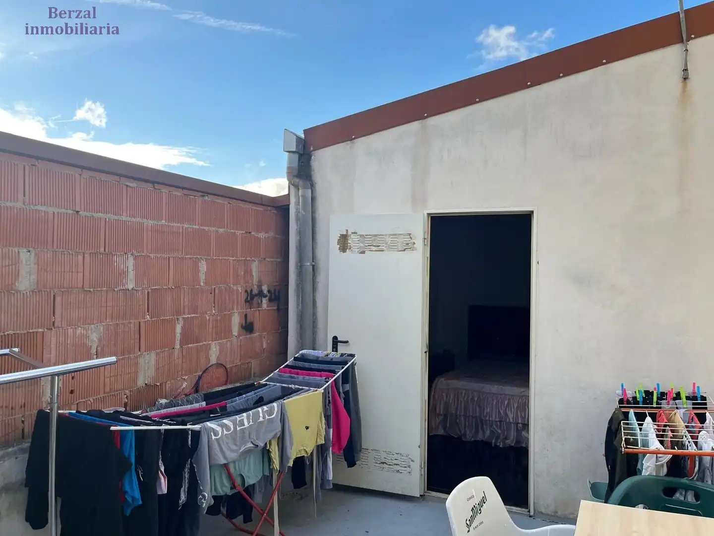 Vista exterior de Casa o chalet en venta en Fuenmayor con Terraza y Trastero