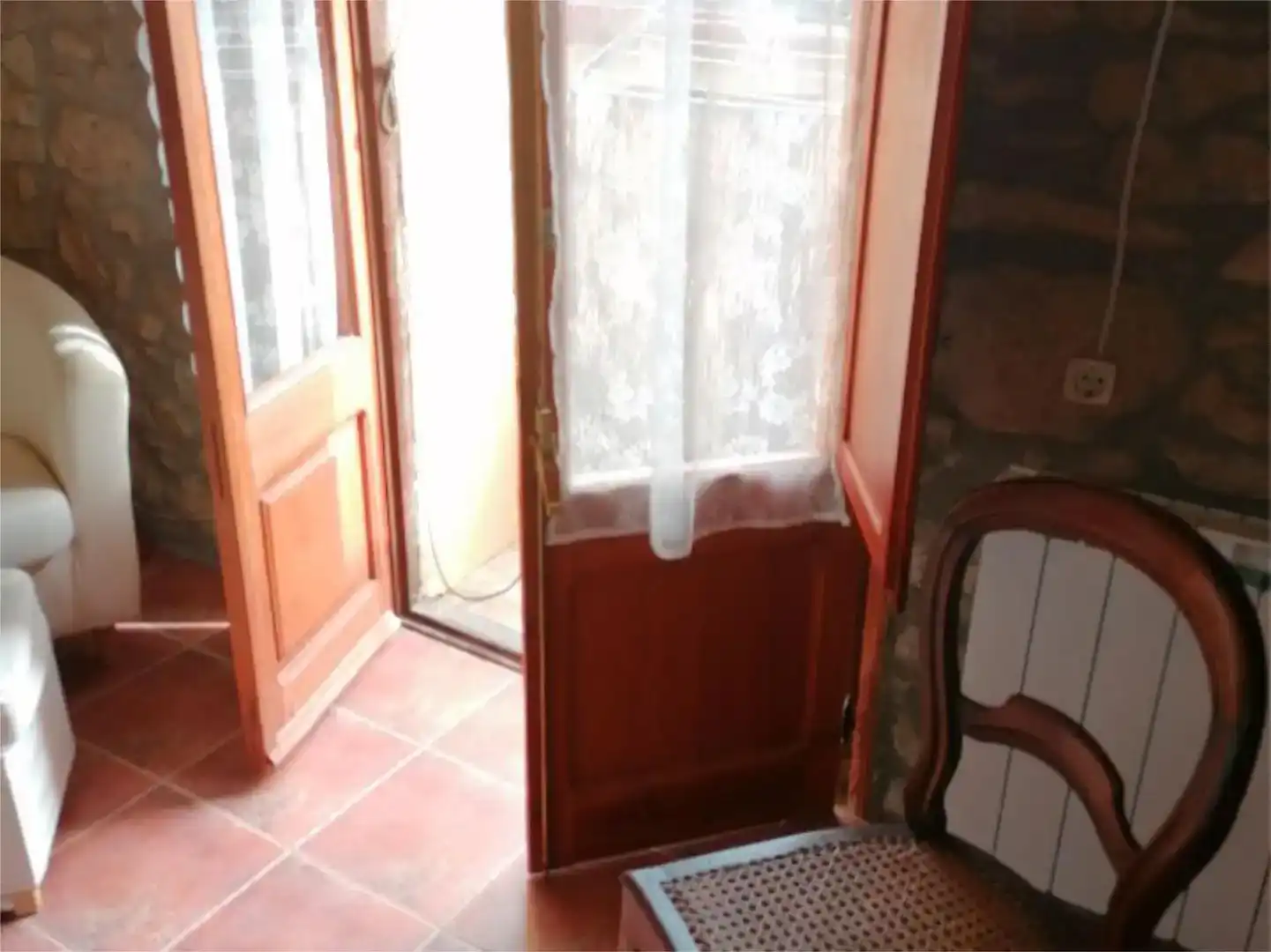 Casa adosada en venta en Arén con Trastero, Amueblado y Horno