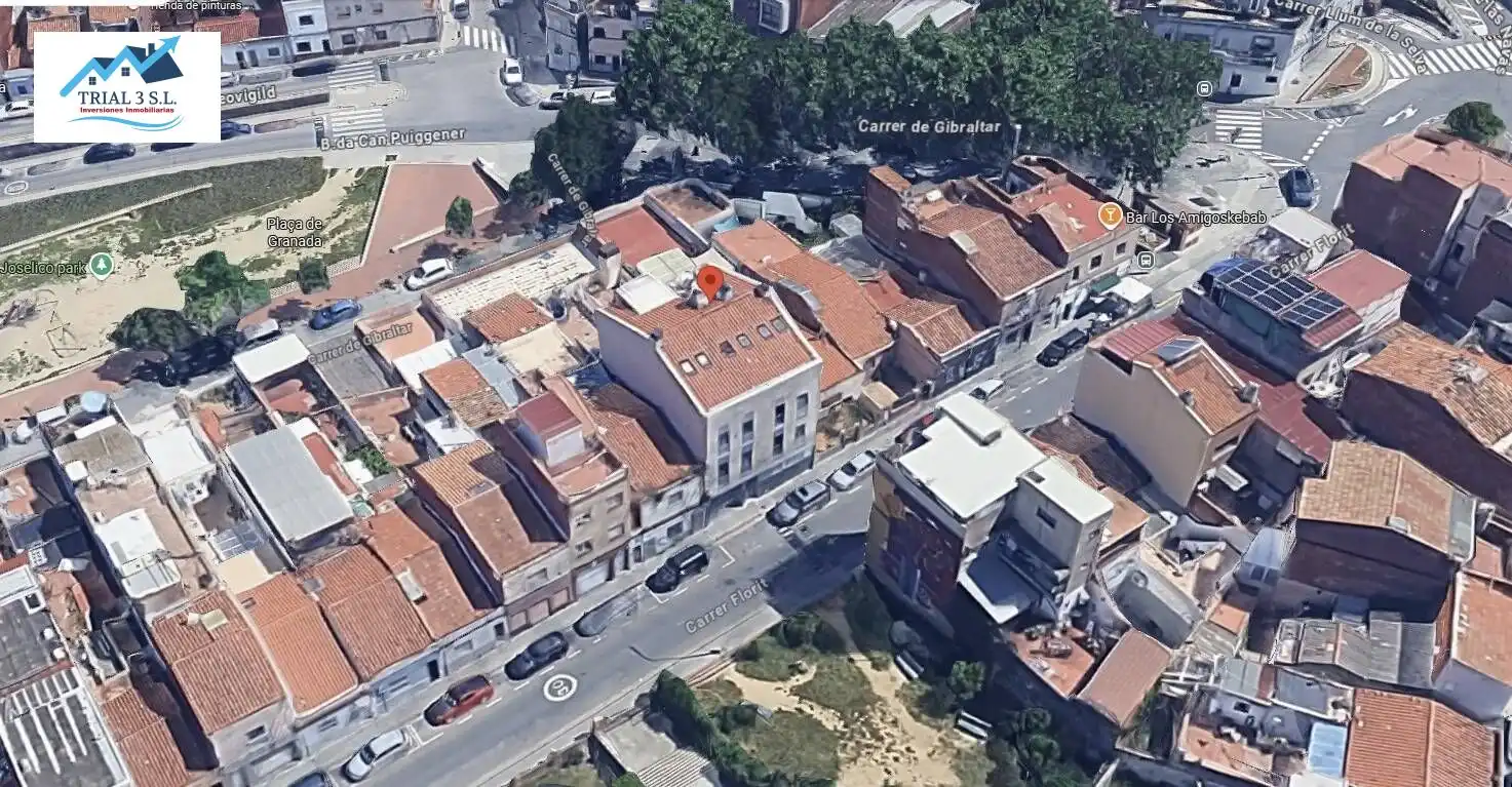 Pis amb ascensor en venda a Calle FLORIT