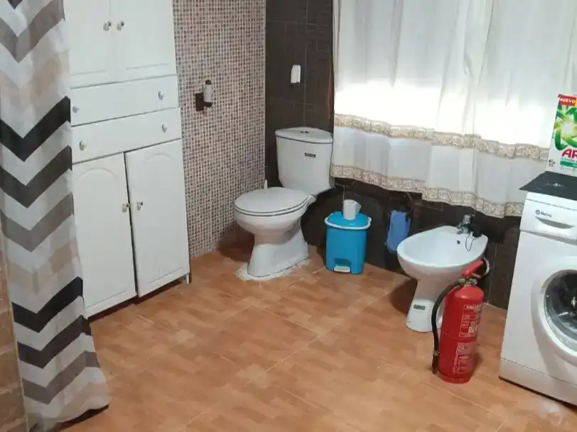 Bany de Casa o xalet en venda en Brazatortas amb Aire condicionat
