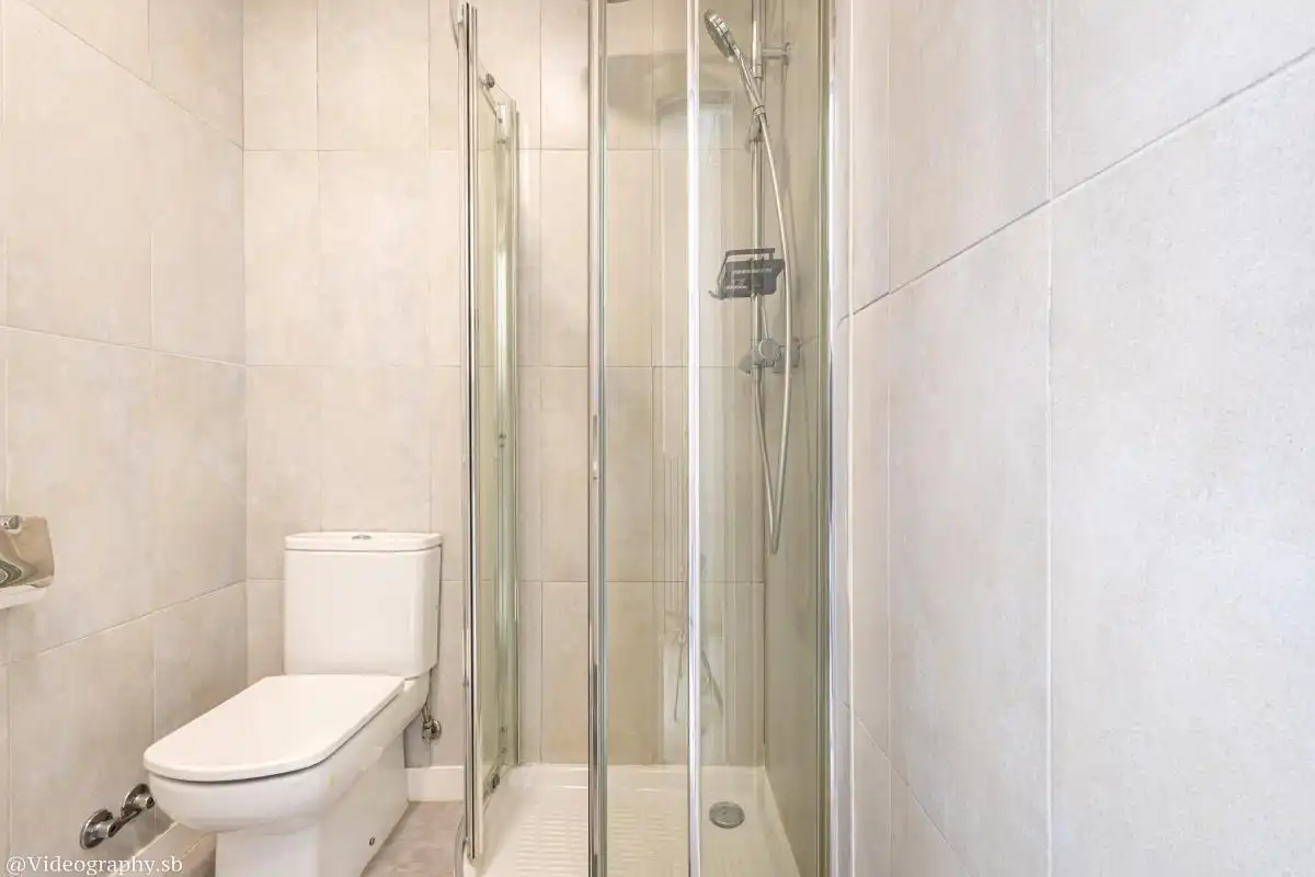 Bathroom of Duplexes for sale in Madrid  with Air Conditioner, Heating and Terrace