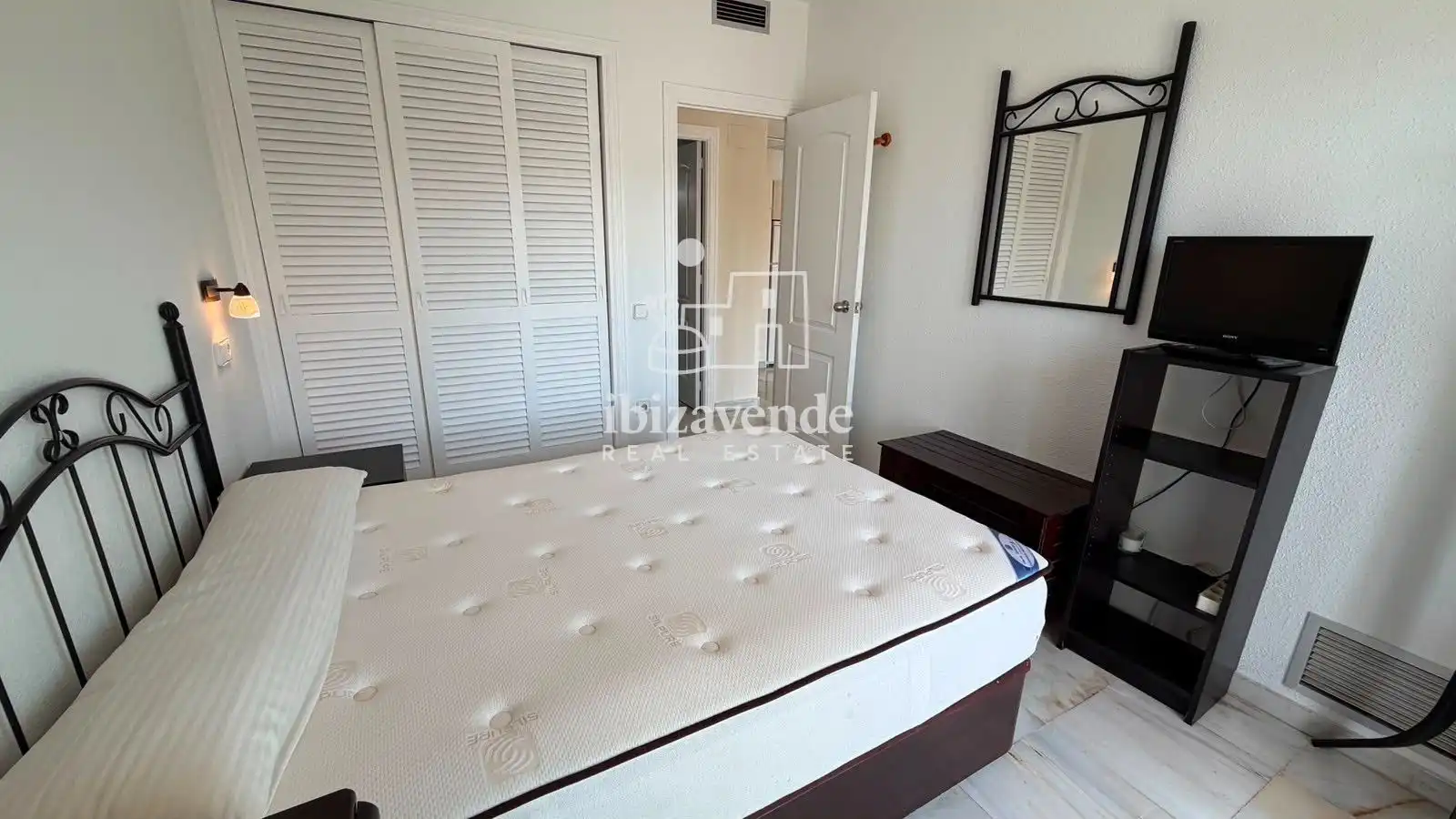 Bedroom of Flat for sale in Eivissa  with Air Conditioner, Swimming Pool and Furnished