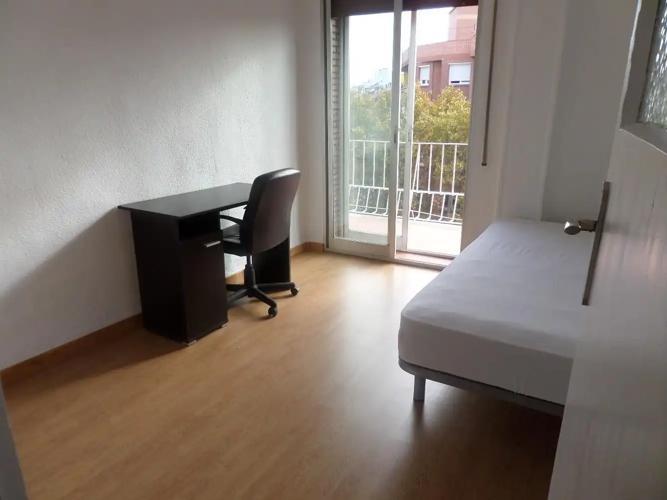 Wohnung zur Miete in Paseo de Santa María de la Cabeza, Acacias