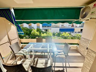 Wohnung mit Aufzug zum Verkauf in Avenida Condes de San Isidro 48