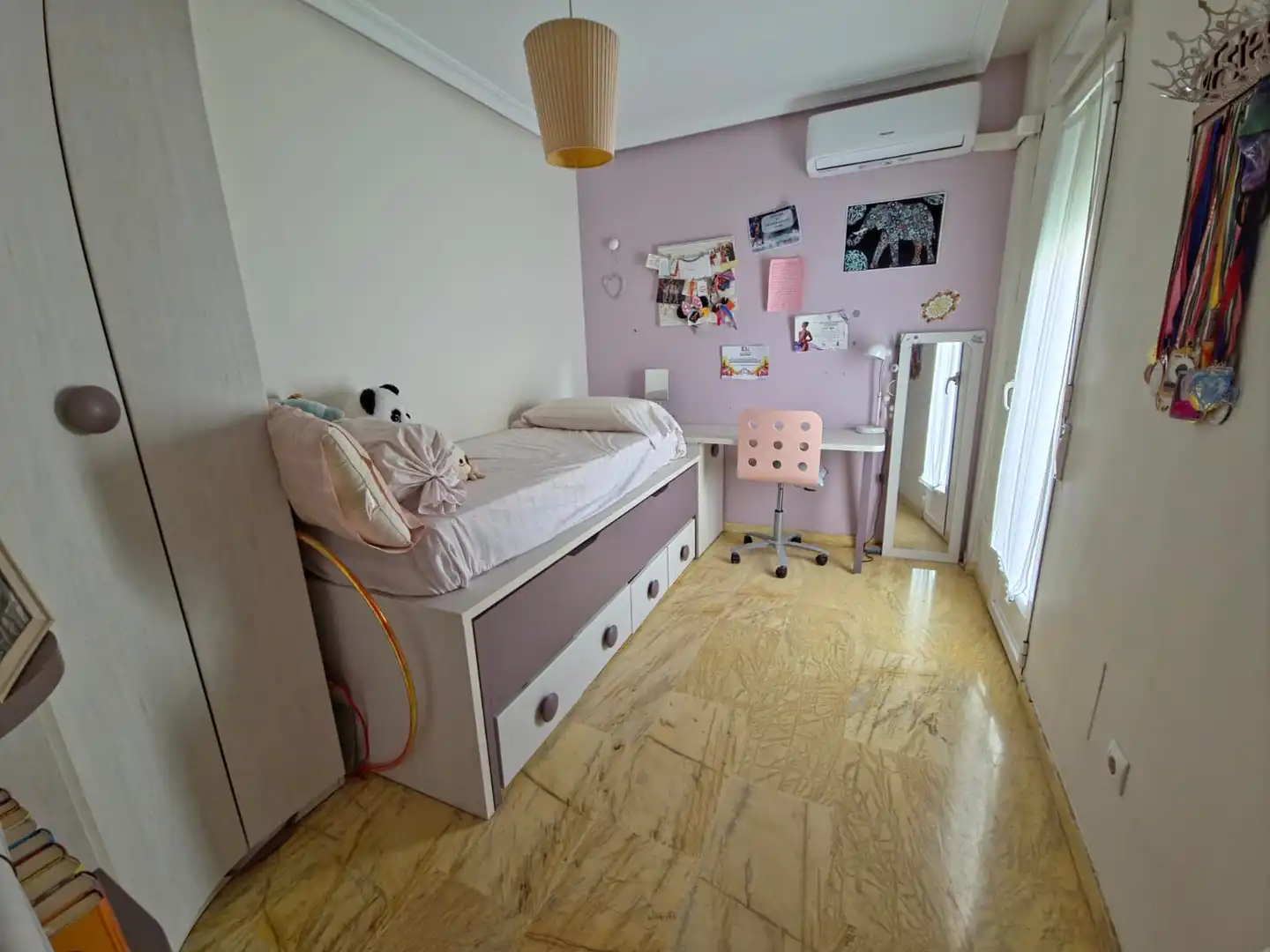Habitación de Ático en venta en Andújar con Aire acondicionado, Terraza y Amueblado