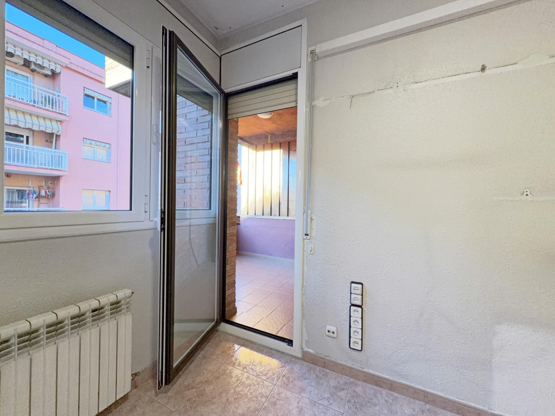Piso en venta en Sabadell con Terraza y Balcón