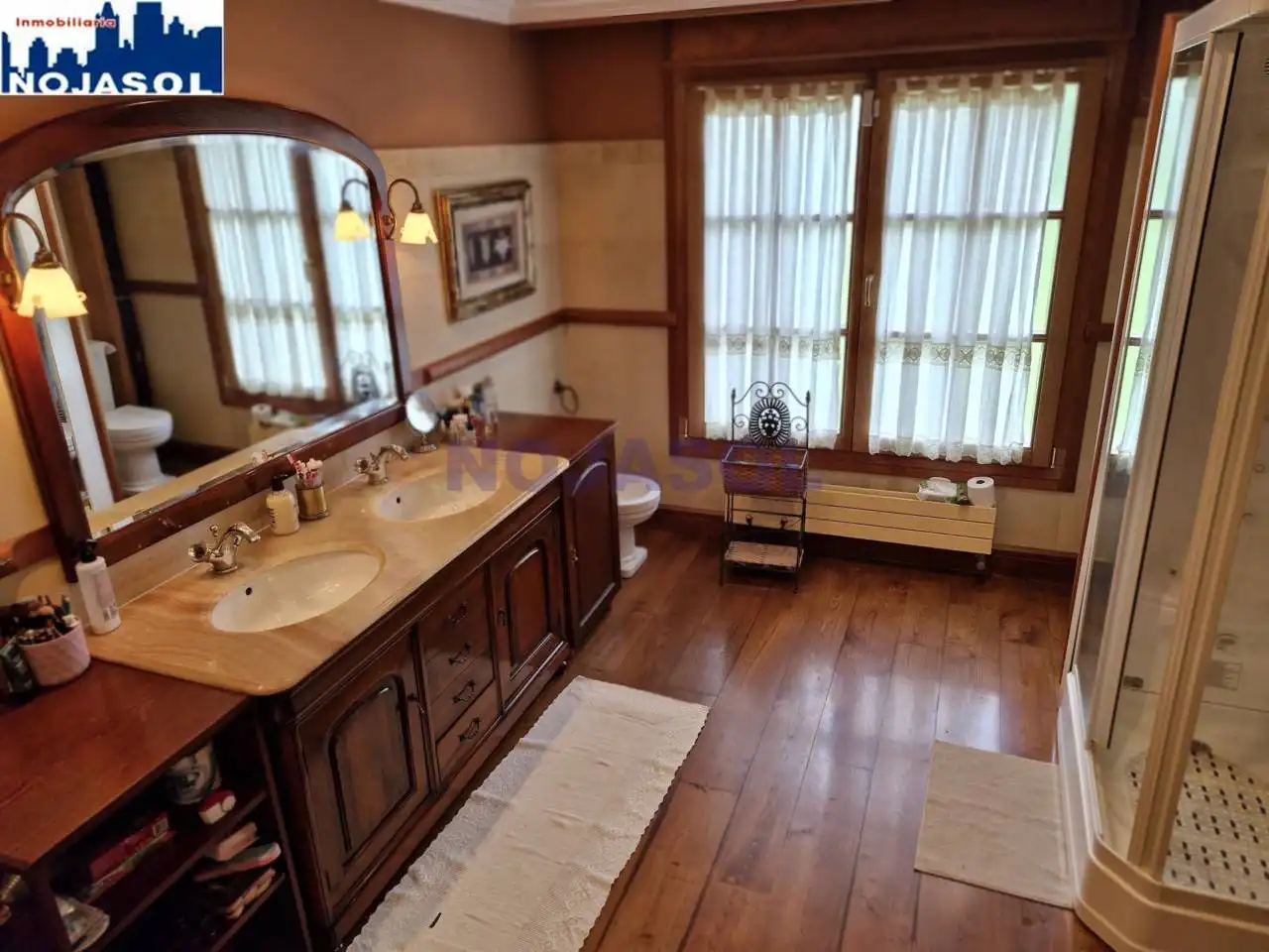 Baño de Casa o chalet en venta en Noja con Aire acondicionado, Calefacción y Jardín privado