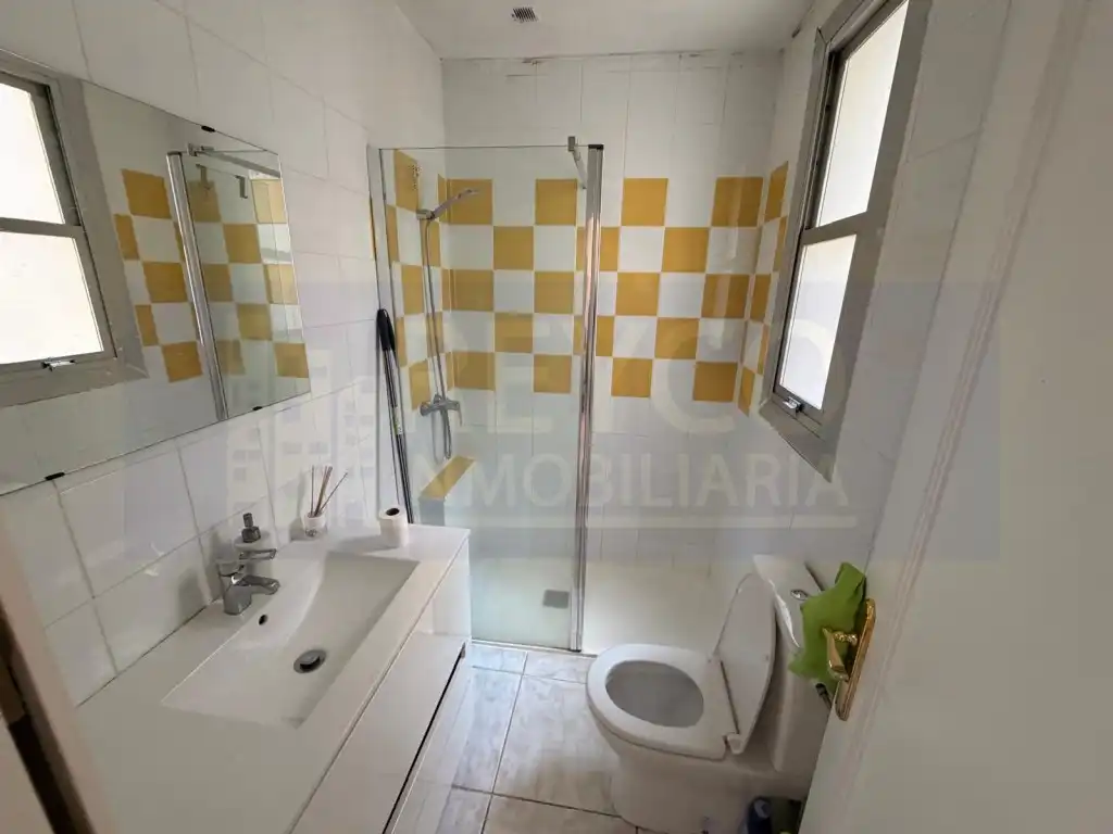 Baño de Piso en venta en  Logroño