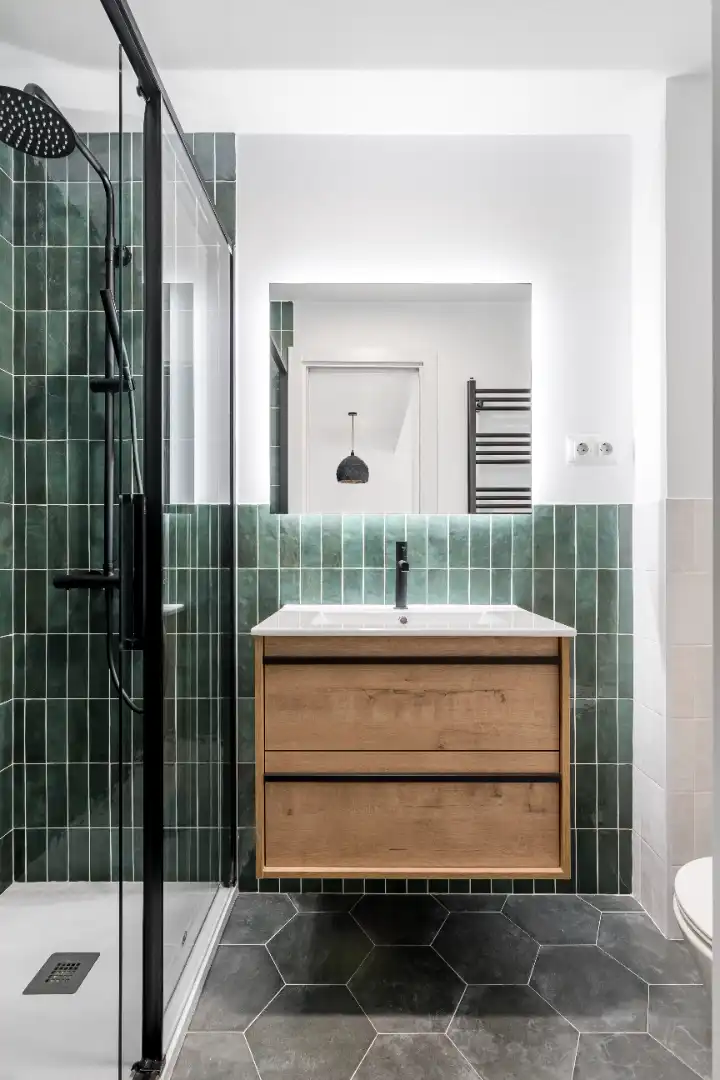 Bathroom of Flat for sale in Madrid  with Air Conditioner, Heating and Terrace