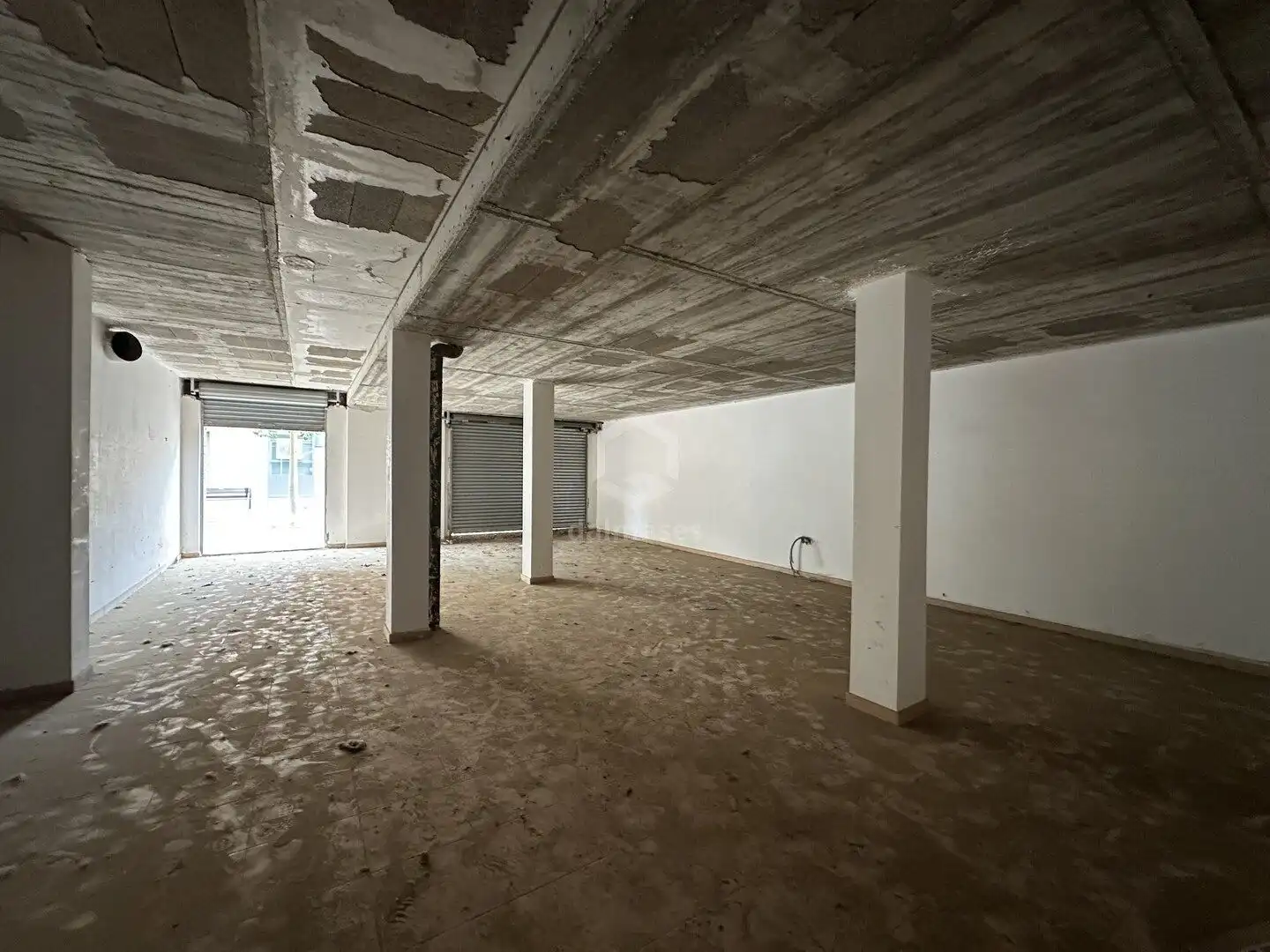 Local en venta en Abrera