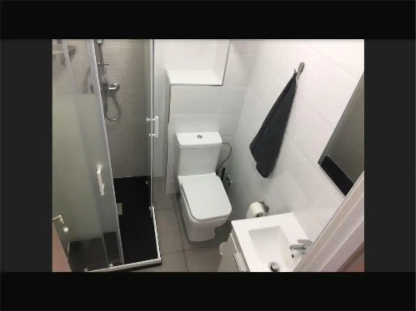 Badezimmer von Wohnung zur Miete in  Madrid Capital mit Klimaanlage