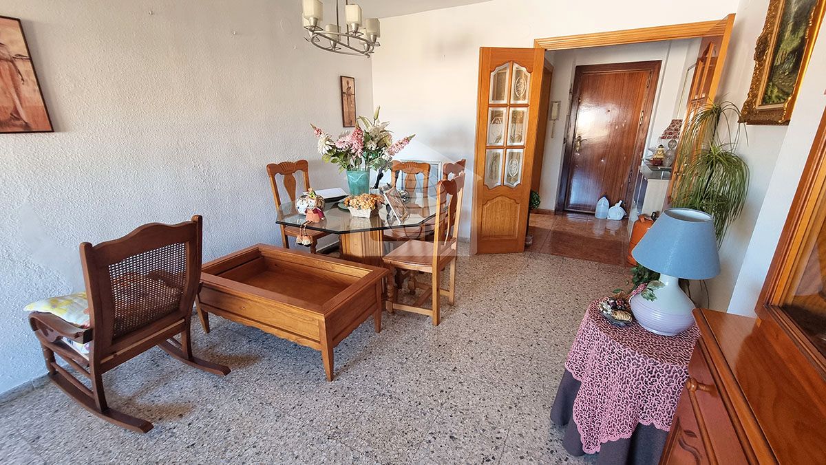 Piso en venta en Calle Simeón Giménez Reyna, Carranque - Haza Cuevas